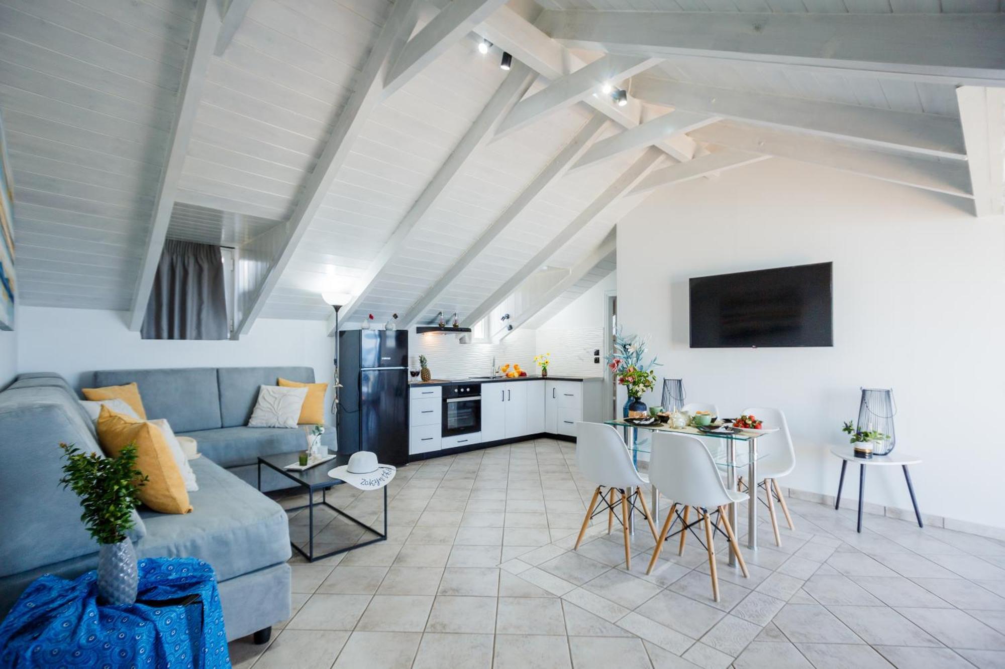 Tonias Houses - Thea House And Vrachos Attic Appartment อลิกานาส ภายนอก รูปภาพ
